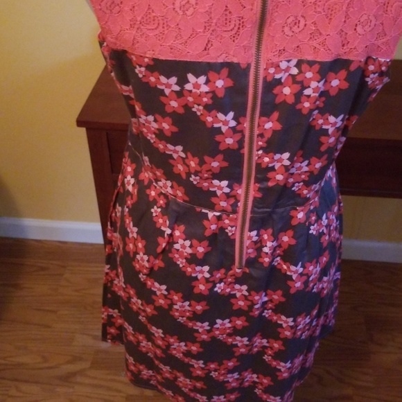 Dress {Tulle} NWT!! - Picture 5 of 8